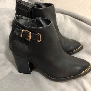 Rock republic booties